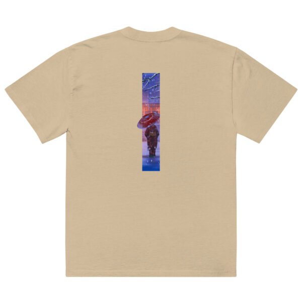 Camiseta oversize Geisha con paraguas